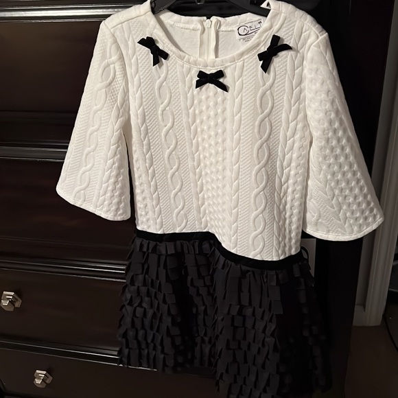 Dress, just in time for Easter. - Picture 5 of 5